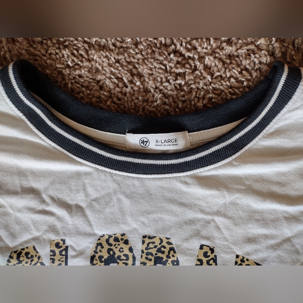 47 Brand Women's Colorado Buffaloes Sandstone T-shirt NWT - Picture 5 of 9